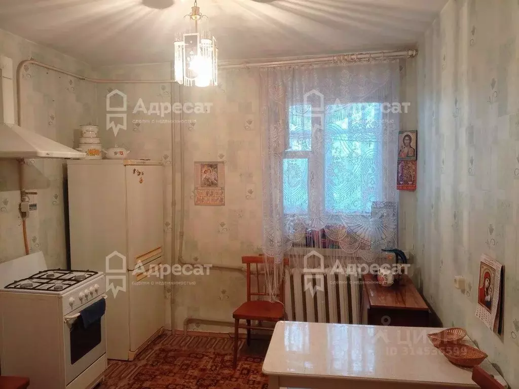 2-к кв. Волгоградская область, Волгоград ул. Кирова, 86А (51.3 м) - Фото 1
