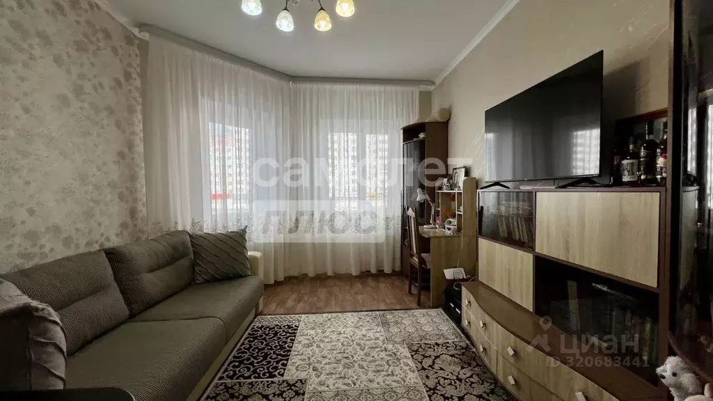 2-к кв. Ханты-Мансийский АО, Нижневартовск ул. Мира, 104 (52.4 м) - Фото 1