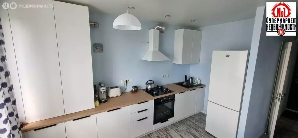 1-комнатная квартира: посёлок городского типа Стройкерамика, улица ... - Фото 1