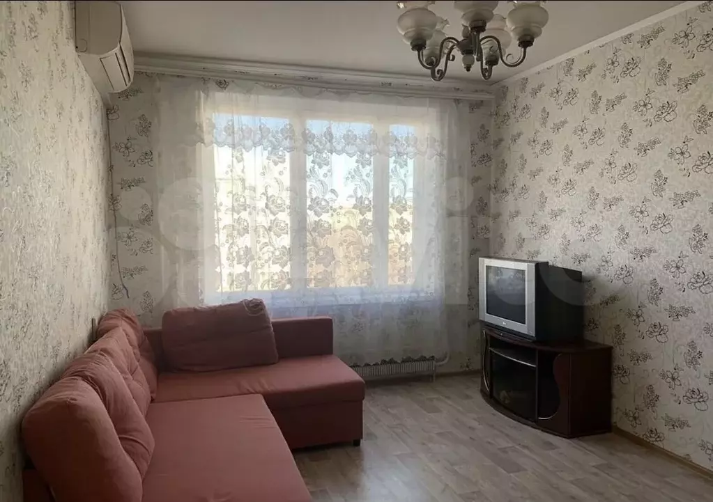 Комната 18 м в 3-к., 8/9 эт. - Фото 0