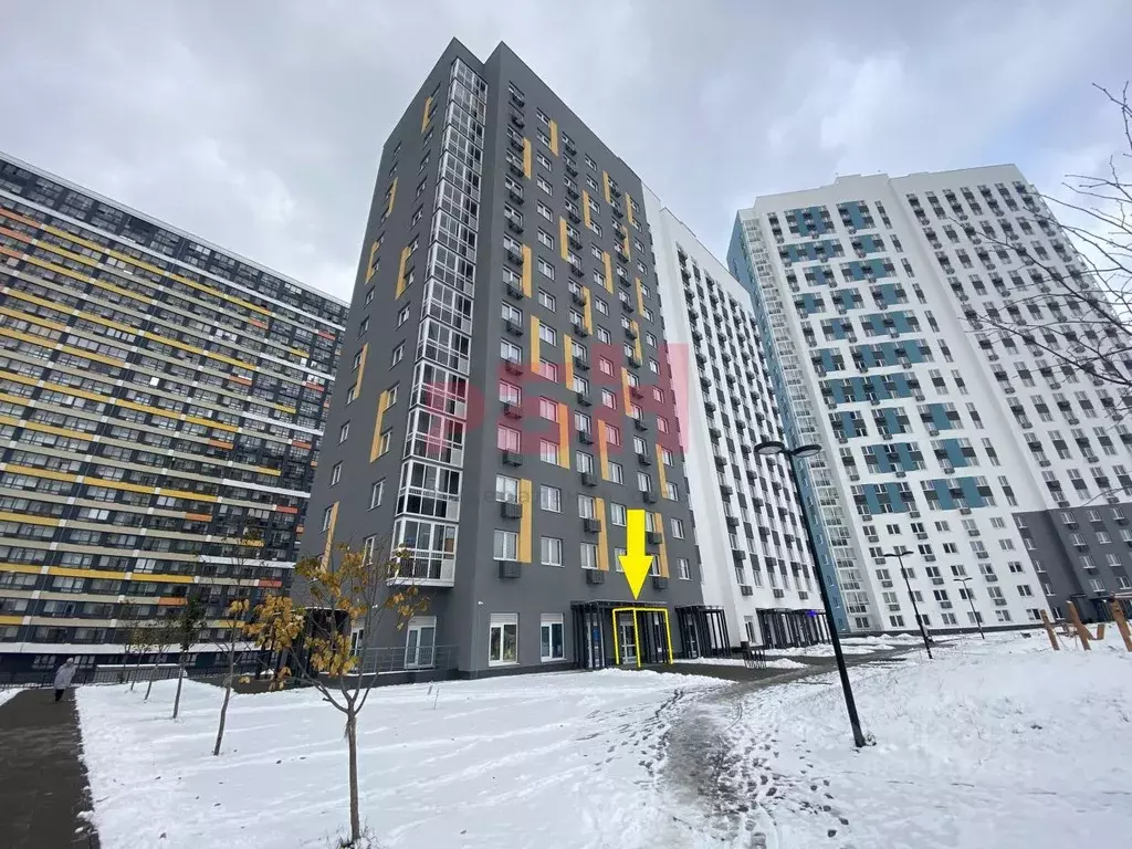 Торговая площадь в Свердловская область, Екатеринбург ул. 40-летия ... - Фото 1