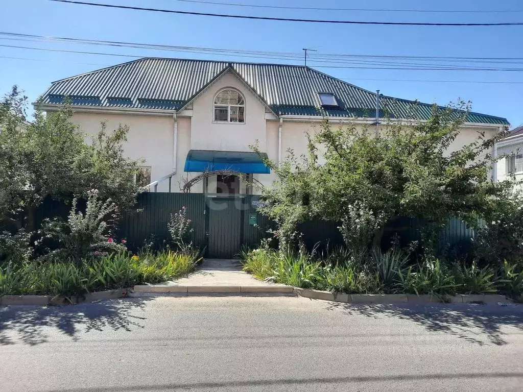 Дом в Ставропольский край, Ставрополь ул. Перспективная, 139 (287 м) - Фото 1