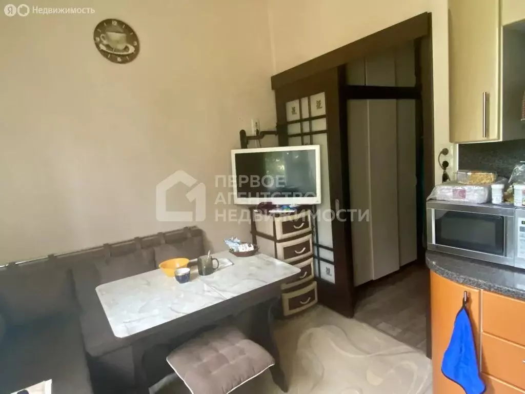 3-комнатная квартира: Серпухов, улица Крупской, 5 (76.2 м) - Фото 2