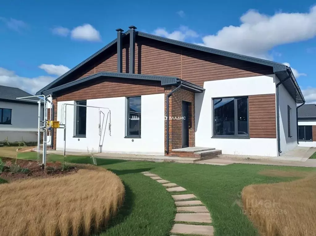 Дом в Челябинская область, Магнитогорск ул. Екатерининская, 45 (85 м) - Фото 1