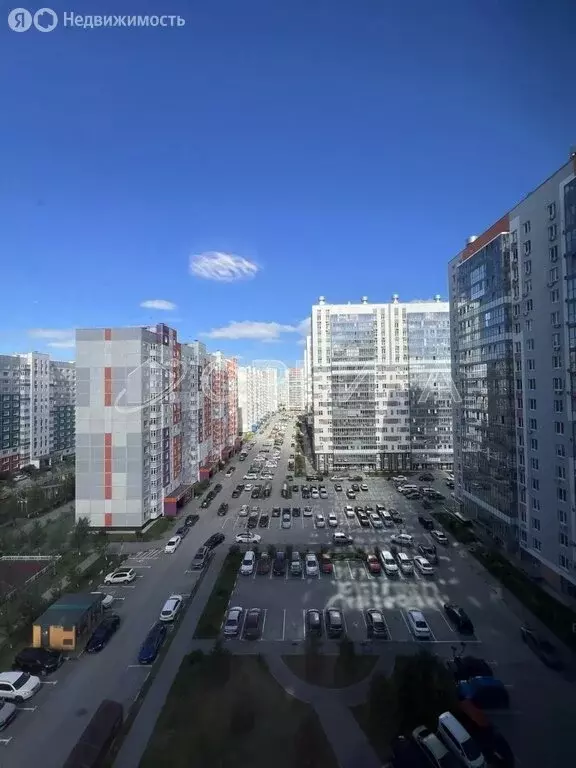 2-комнатная квартира: Тюмень, улица Николая Никитина, 12 (58.8 м) - Фото 1