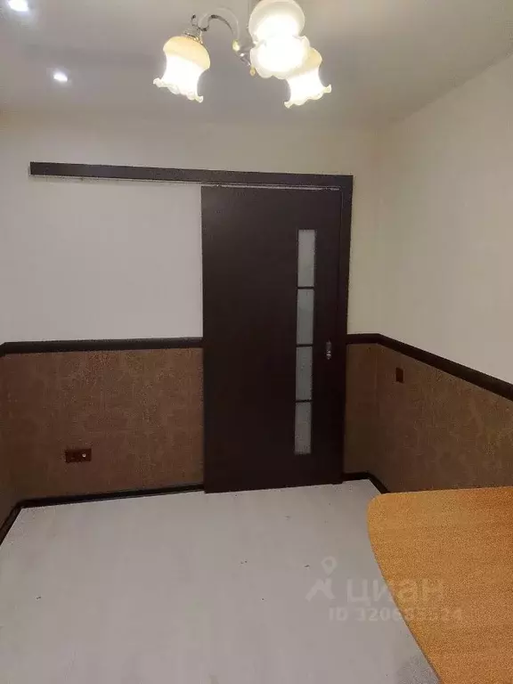 3-к кв. Красноярский край, Красноярск ул. Сурикова, 53 (65.0 м) - Фото 2