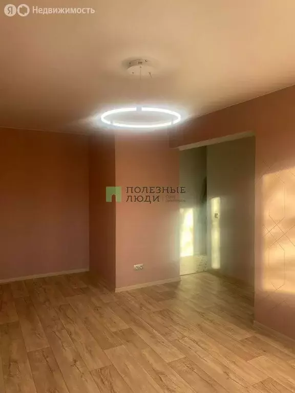 1-комнатная квартира: Красноярск, улица Анатолия Гладкова, 5 (31 м) - Фото 0