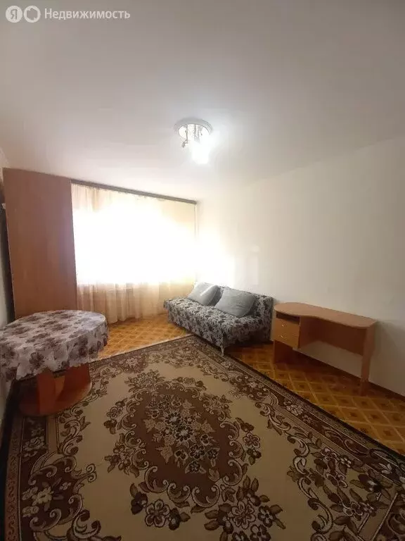 1к в 3-комнатной квартире (18 м) - Фото 1