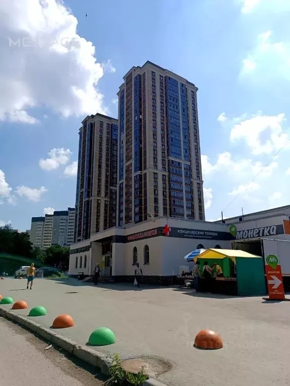 Торговая площадь в Новосибирская область, Новосибирск ул. Дуси ... - Фото 1