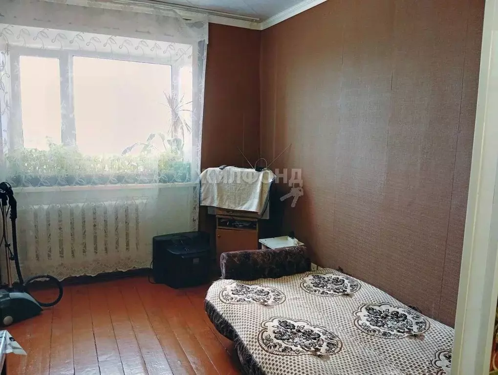 Комната Алтайский край, Барнаул ул. Фомина, 70 (17.5 м) - Фото 0