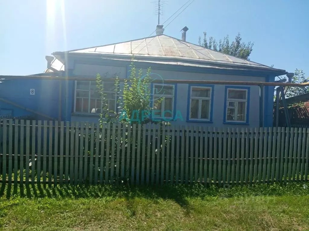 Дом в Белгородская область, Чернянский район, Орликовское с/пос, с. ... - Фото 1