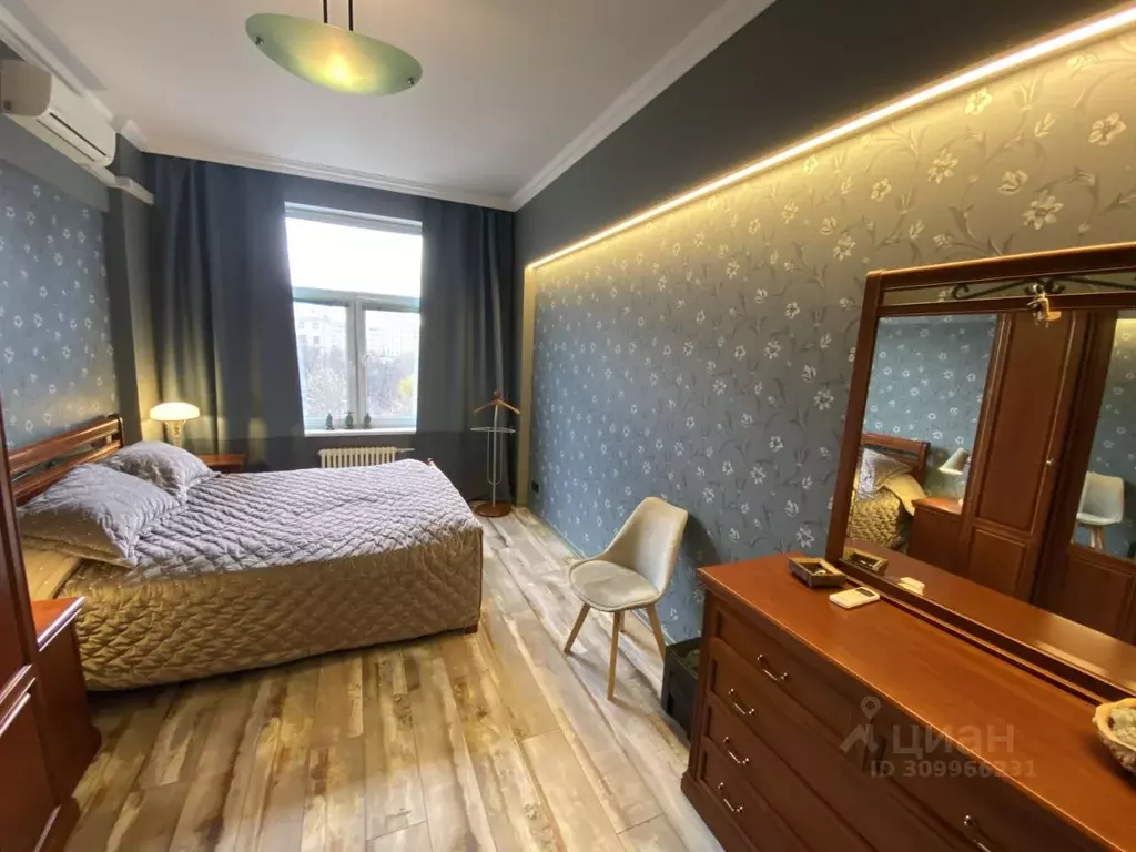 3-к кв. Москва ул. Куусинена, 9к1 (80.0 м) - Фото 0