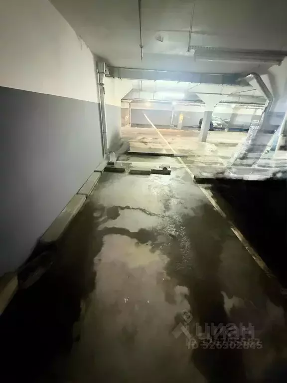 Гараж в Москва 2-я Владимирская ул., 45 (15 м) - Фото 1