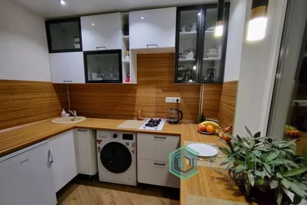 2-к кв. Калининградская область, Калининград просп. Победы, 94 (53.0 ... - Фото 2