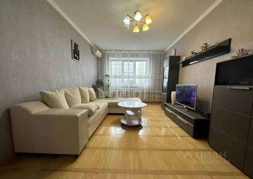 Комната Краснодарский край, Тимашевск ул. Ленина, 88 (64.6 м) - Фото 1