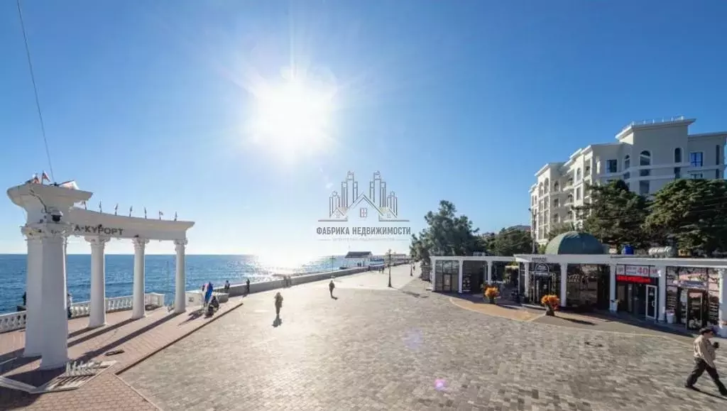 Свободной планировки кв. Крым, Алушта ул. Ленина, 17 (34.0 м) - Фото 1