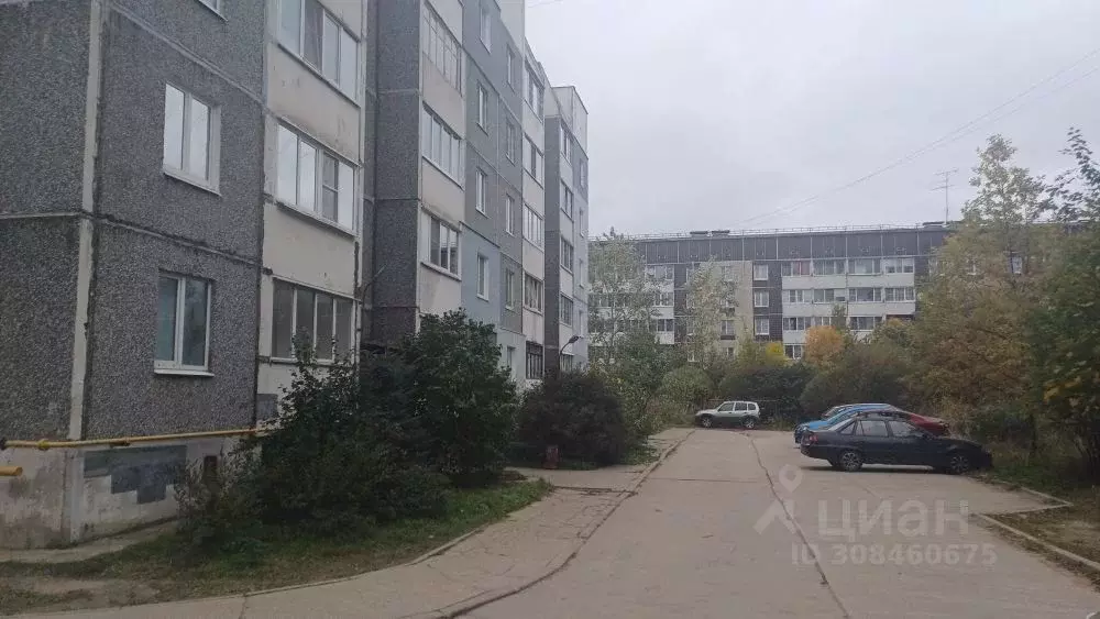 3-к кв. Ленинградская область, Шлиссельбург Кировский район, Луговая ... - Фото 0