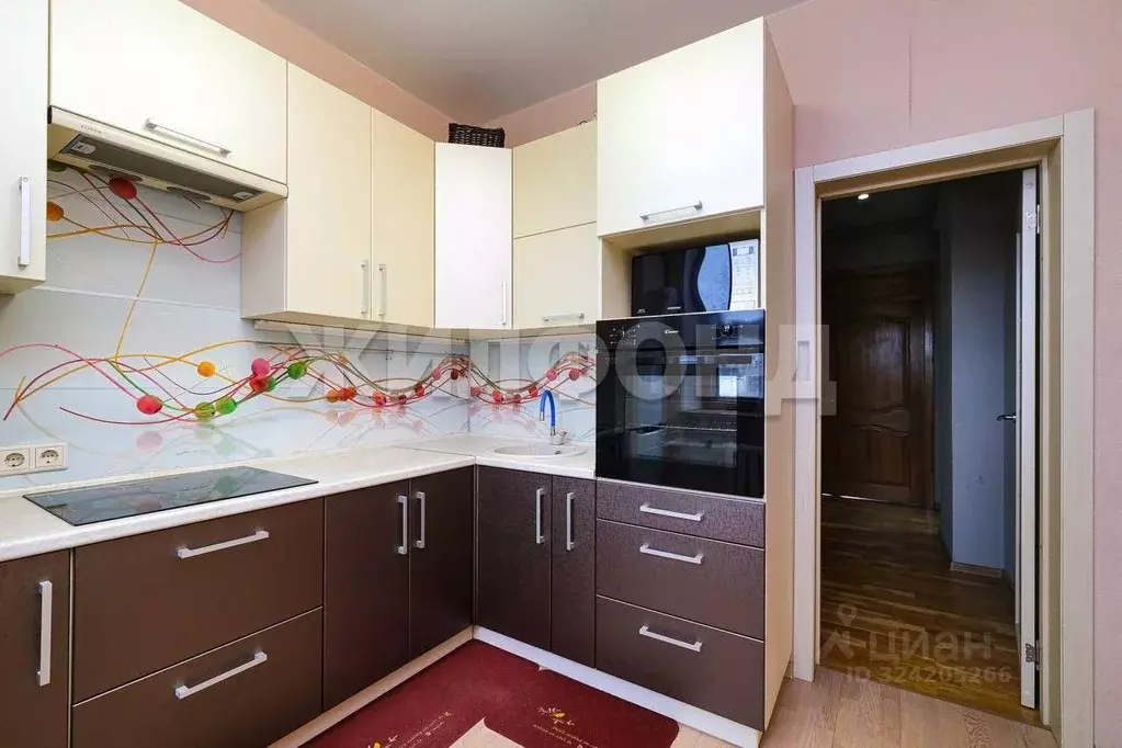 3-к кв. Новосибирская область, Новосибирск Зыряновская ул., 125 (77.5 ... - Фото 1