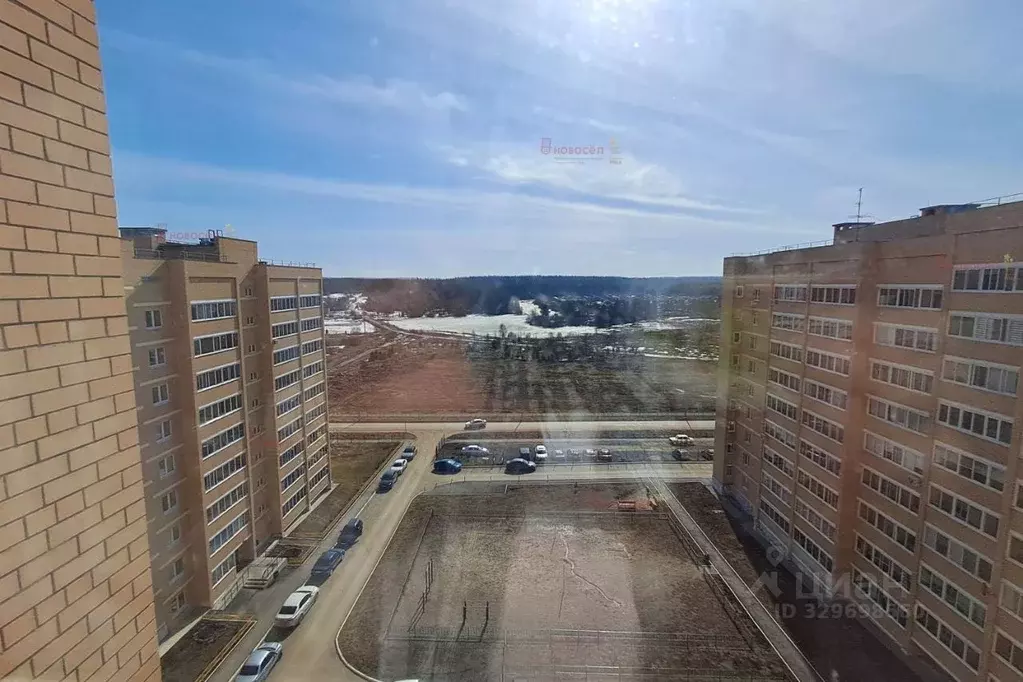 2-к кв. Свердловская область, Ревда ул. Интернационалистов, 36 (50.0 ... - Фото 1