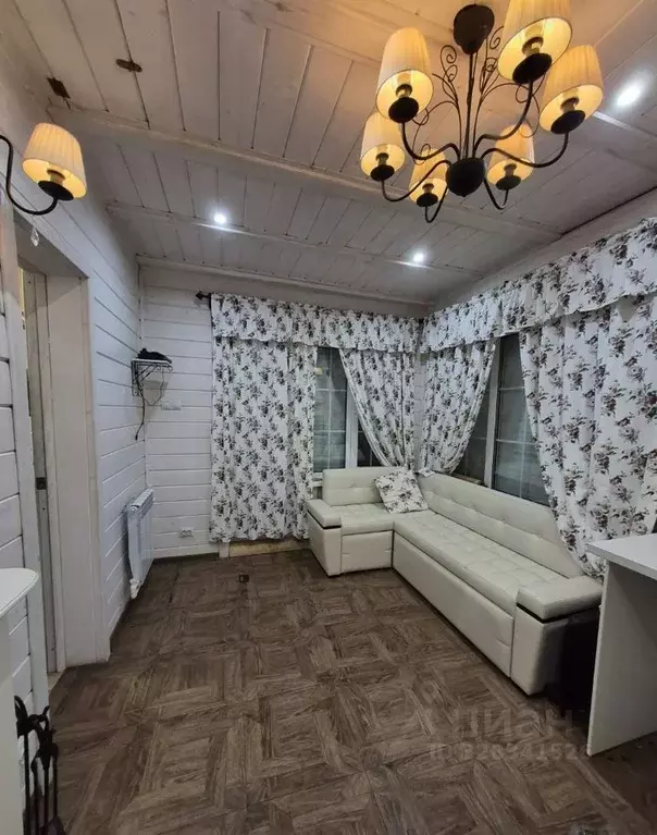 Дом в Московская область, Коломна городской округ, д. Зиновьево ул. ... - Фото 1