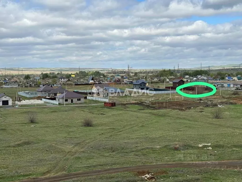 Участок в Оренбургская область, Орск ул. Льва Башкирова (9.8 сот.) - Фото 0