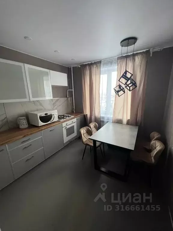 3-к кв. Владимирская область, Муром ул. Ленина, 90 (69.0 м) - Фото 0