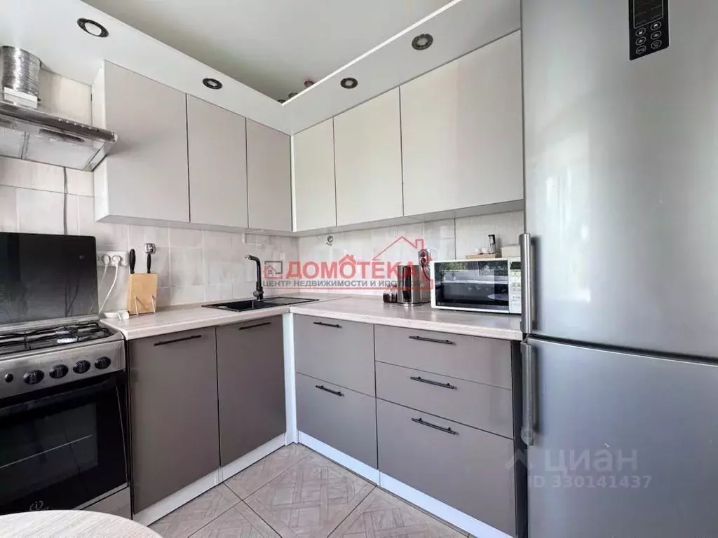 3-к кв. Свердловская область, Екатеринбург ул. Малышева, 130Б (55.1 м) - Фото 2
