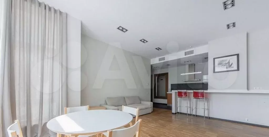 3-к. квартира, 100 м, 3/14 эт. - Фото 1