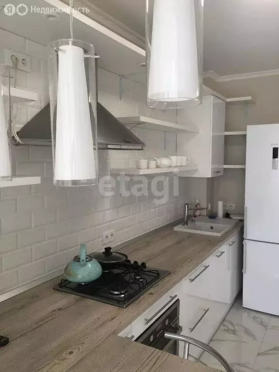 1-комнатная квартира: Калининград, улица Старшины Дадаева, 70 (45.5 м) - Фото 0