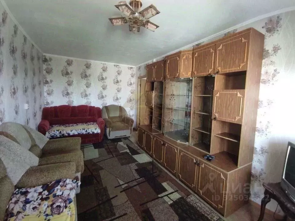 2-к кв. Воронежская область, Борисоглебск Аэродромная ул. (48.0 м) - Фото 1