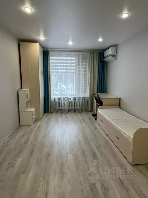 Студия Башкортостан, Уфа Молодежный бул., 3 (22.6 м) - Фото 1