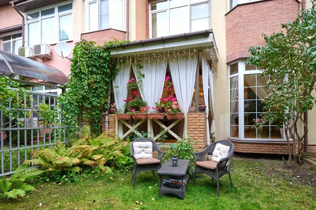 Таунхаус, 202.1 м - Фото 1