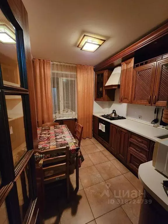 2-к кв. Орловская область, Орел Костомаровская ул., 5 (60.0 м) - Фото 0