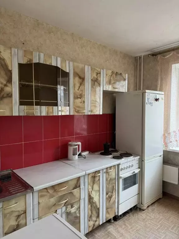 3-к кв. Красноярский край, Красноярск Взлетка мкр, ул. Батурина, 15 ... - Фото 1