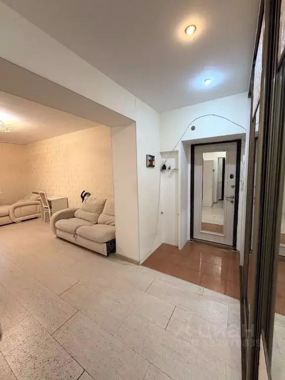 3-к кв. Ямало-Ненецкий АО, Губкинский 9-й мкр, 16 (84.6 м) - Фото 1