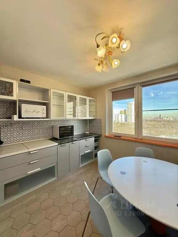 3-к кв. Москва Рублевское ш., 42К2 (71.8 м) - Фото 1