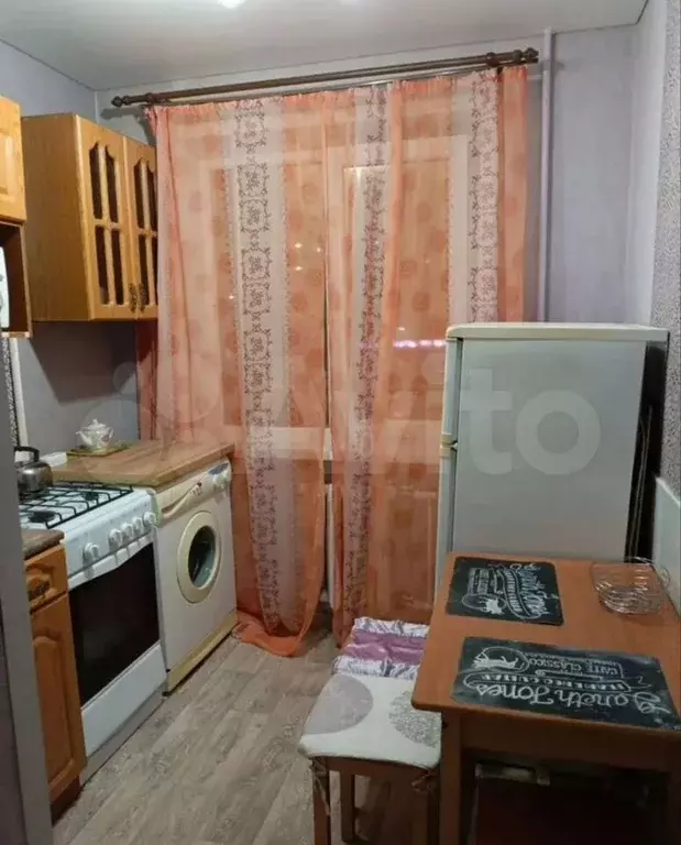 1-к. квартира, 42 м, 2/5 эт. - Фото 1