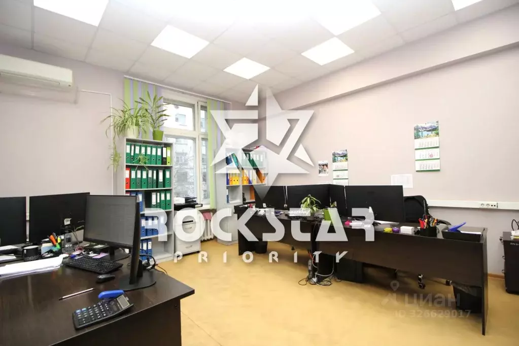 Помещение свободного назначения в Москва Волоколамское ш., 1С1 (353 м) - Фото 1