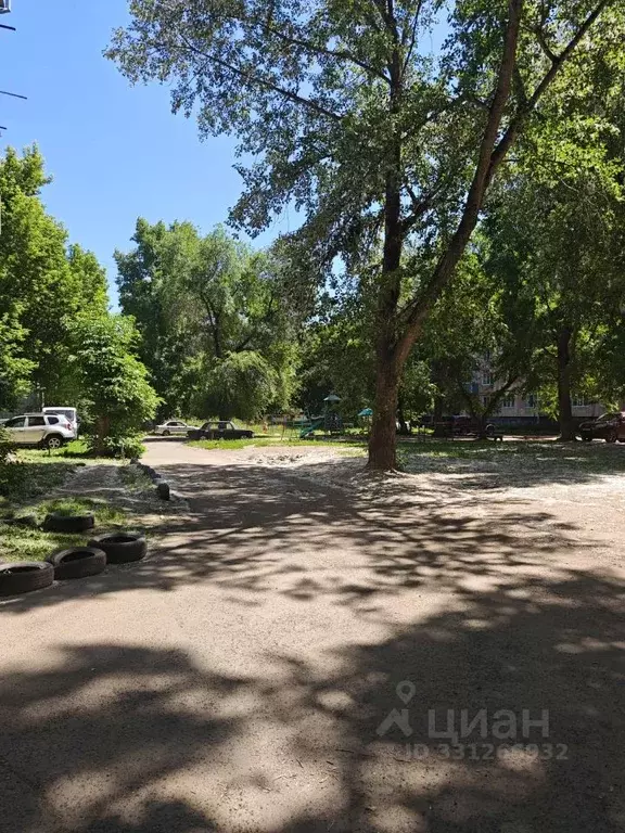 2-к кв. Алтайский край, Барнаул ул. Антона Петрова, 215 (39.8 м) - Фото 2