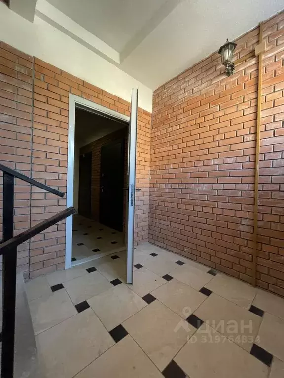 1-к кв. Ростовская область, Таганрог ул. Морозова, 24А (41.0 м) - Фото 0