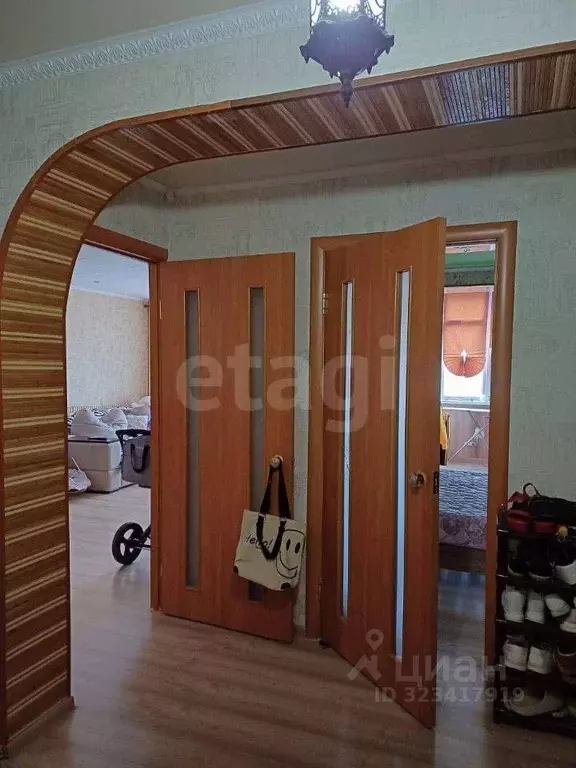 3-к кв. Крым, Красногвардейское пгт ул. 60 лет Октября (69.4 м) - Фото 2