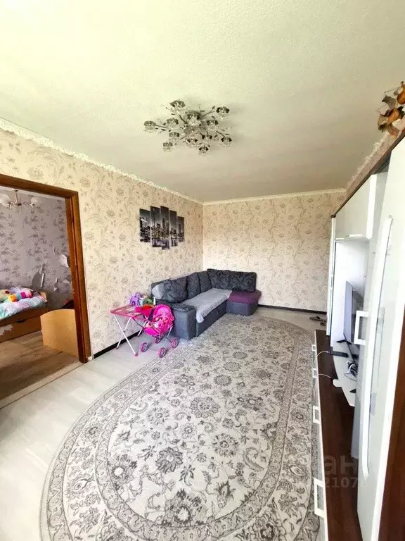 3-к кв. Орловская область, Мценск 1-й мкр, 14 (56.0 м) - Фото 1