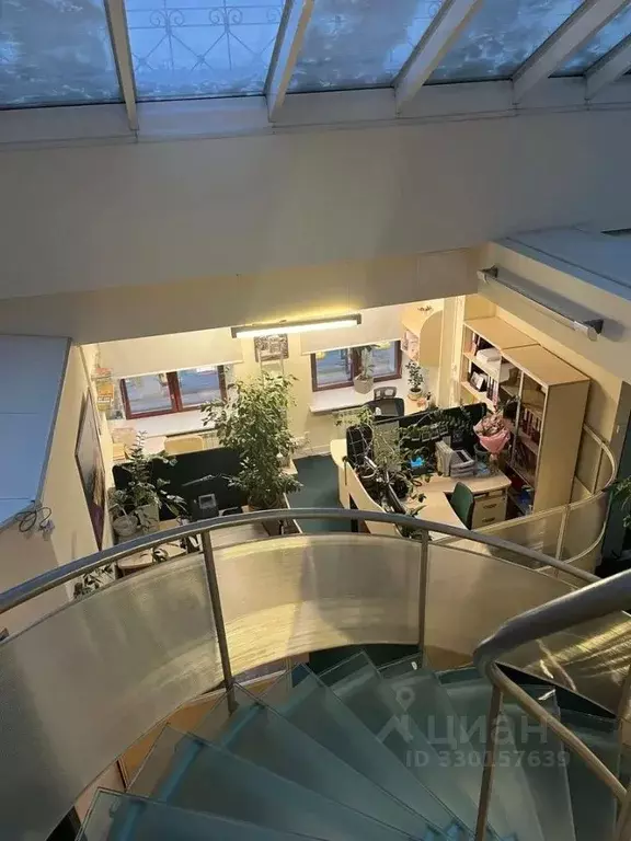 Офис в Санкт-Петербург Невский просп., 32-34 (627 м) - Фото 1