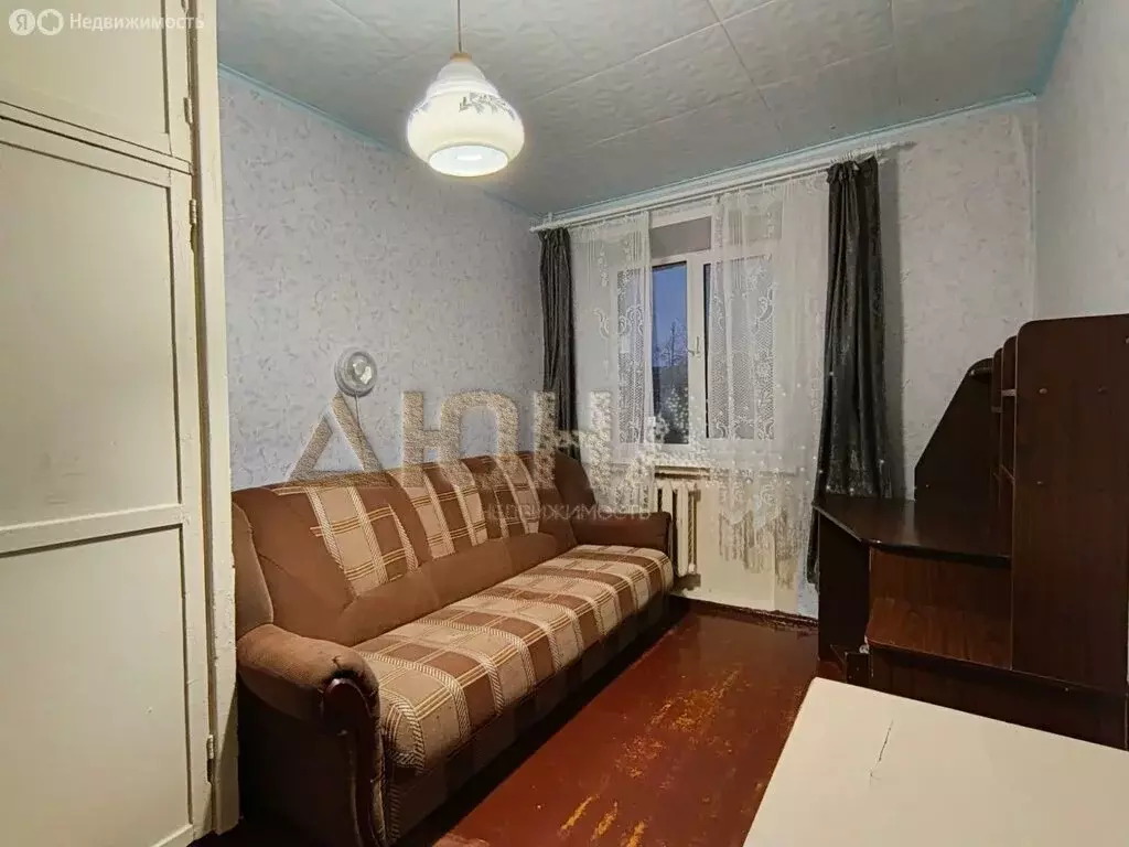 1к в 4-комнатной квартире (12 м) - Фото 1