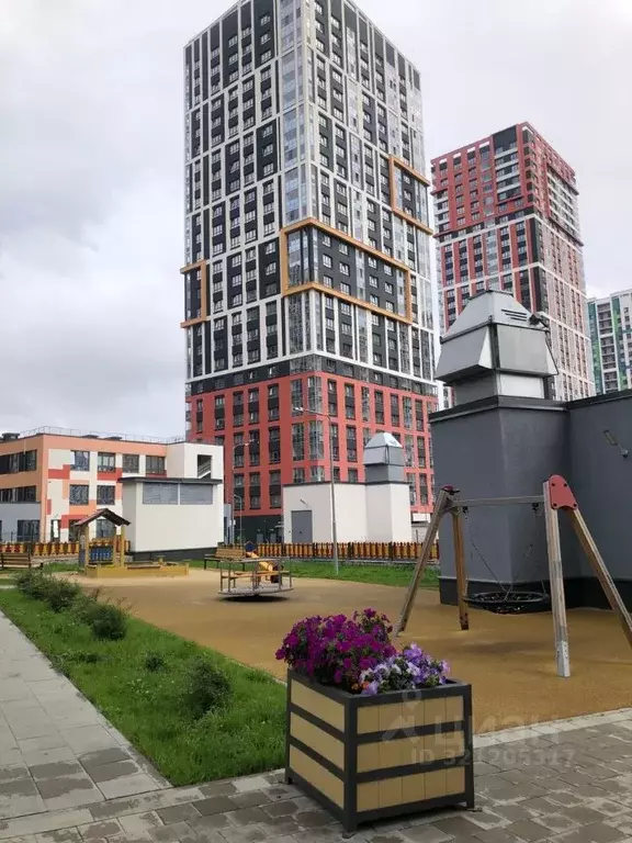 2-к кв. Свердловская область, Екатеринбург ул. Печатников, 3 (40.0 м) - Фото 1