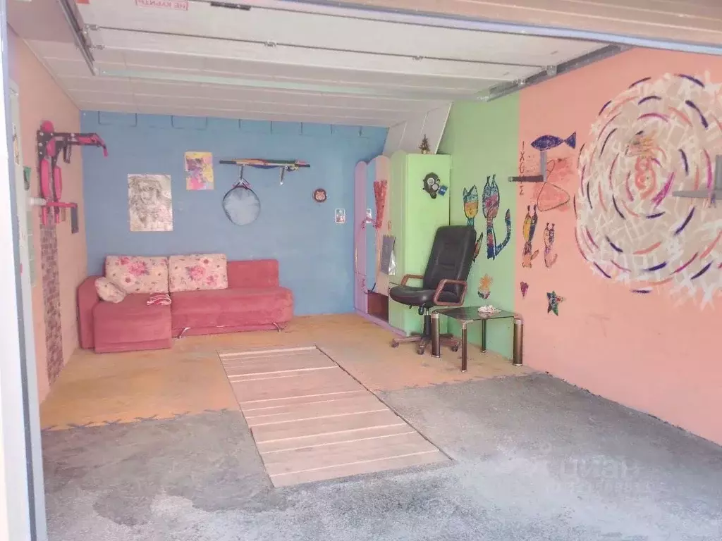 Гараж в Краснодарский край, Темрюк ул. Карла Либкнехта, 4 (24 м) - Фото 1