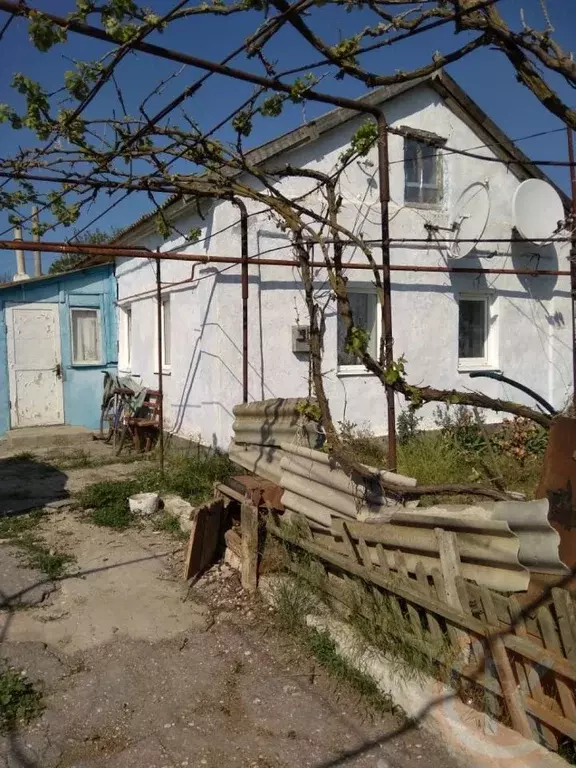 Дом в Крым, Раздольненский район, с. Славное ул. Хмельницкая, 65 (68 ... - Фото 0