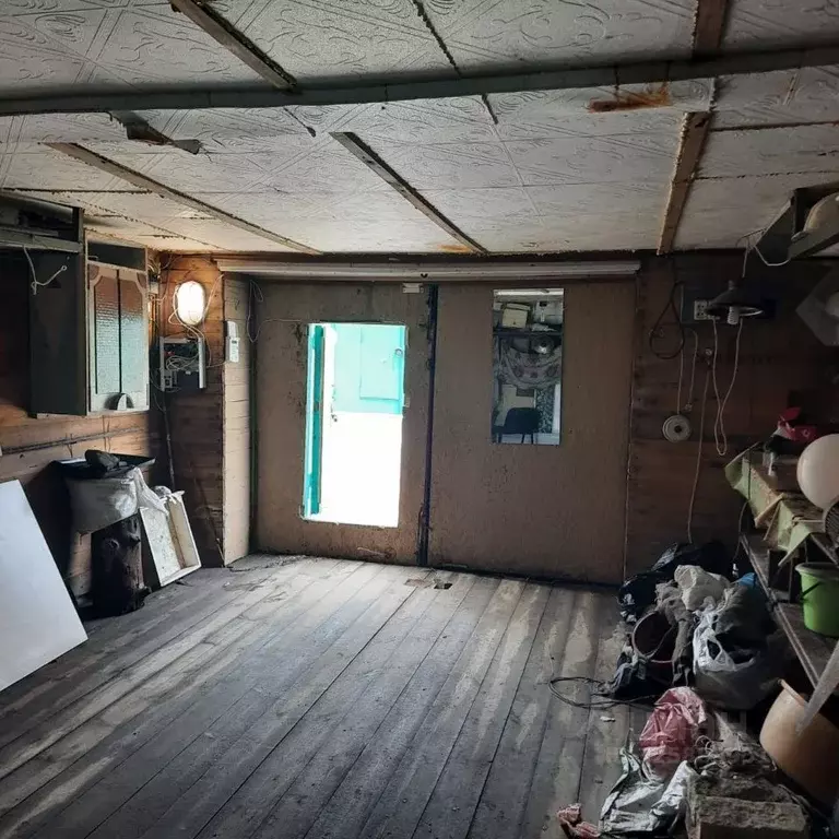 Помещение свободного назначения в Томская область, Стрежевой проезд ... - Фото 1