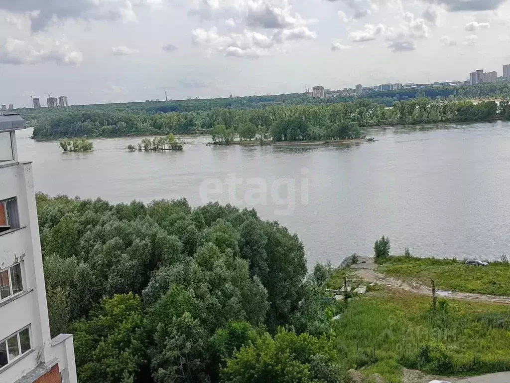 3-к кв. Новосибирская область, Новосибирск Обская ул., 50/1 (117.0 м) - Фото 0