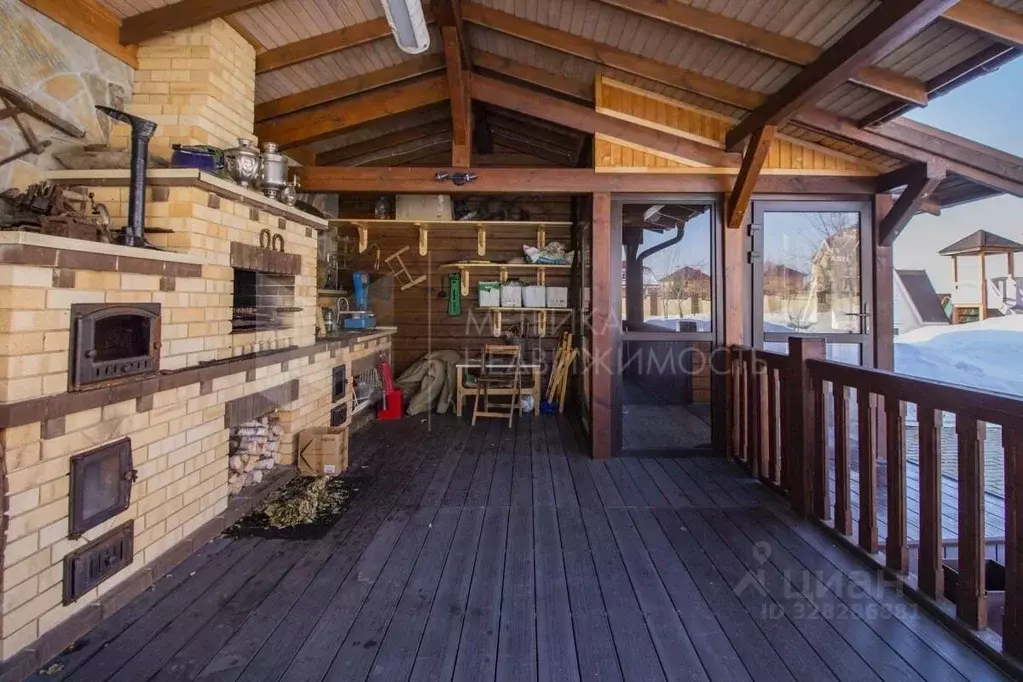 Коттедж в Тюменская область, Тюмень Кленовая ул., 14 (530 м) - Фото 1